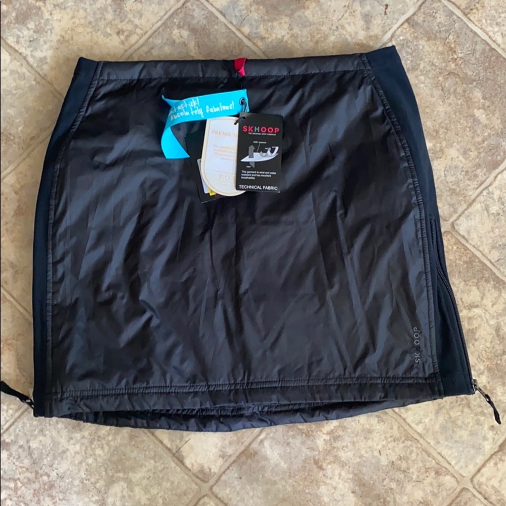 Insulated skirt